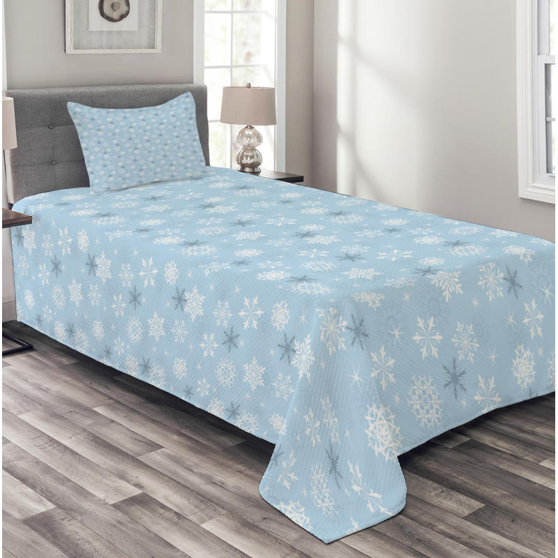 Traditional Polyester Coverlet, Twin Coverlet + 1 Sham