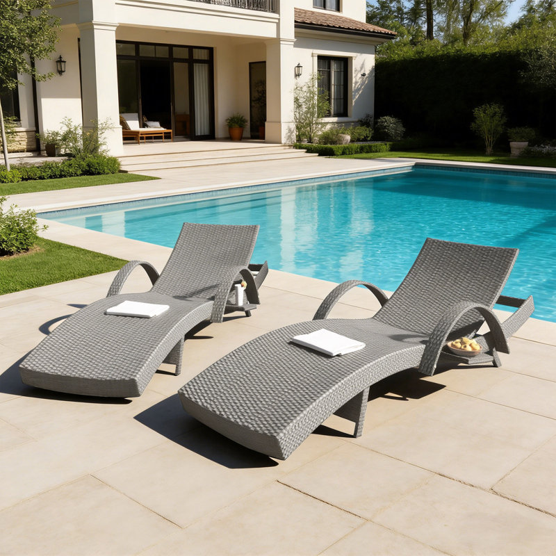 Ensemble de chaises longues d'extérieur en osier 80 po, Gris