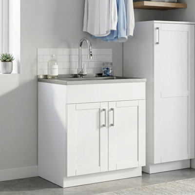 Évier utilitaire Jonquil de 71 cm (28 po) de largeur et armoire à buanderie avec robinet coulissant et évier en acier inoxydable