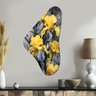 Sculpture murale jaune en métal jaune et gris d'Iris I - Floral Boomerang