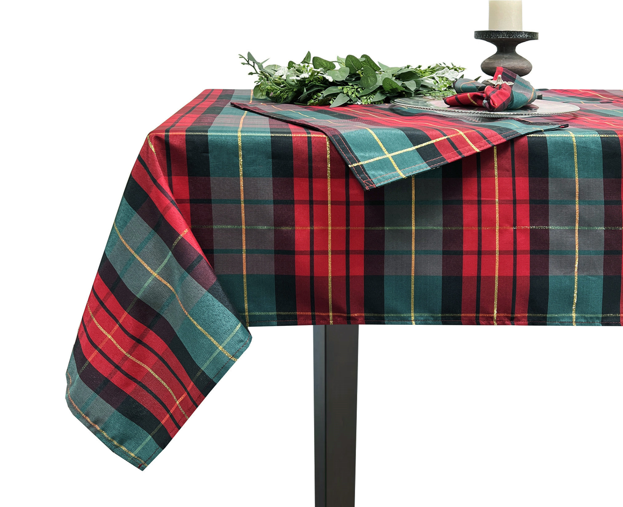 The Holiday Aisle® Classic Red & Green Holiday Tartan Plaid Square Tablecloth & Reviews | Wayfair