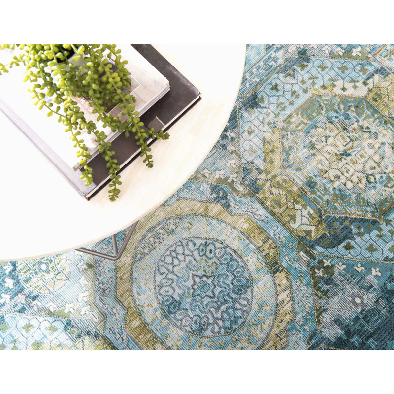 Folmar Oriental Indoor Rug, Rectangle 9' x 12', Green/Light Blue