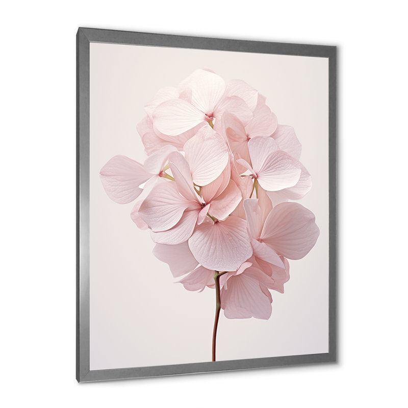 Hydrangées roses chuchotant des pétales sur toile, Cadre photo argenté, H 44 po x l 34 po x P 1,5 po