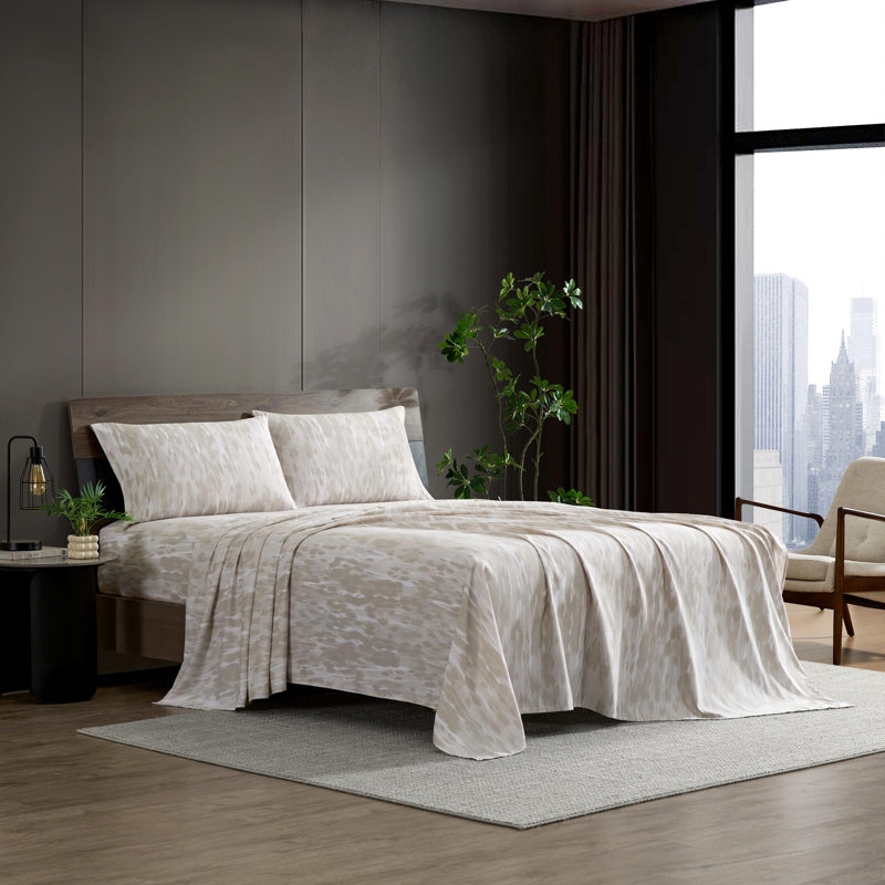Kenneth Cole Abstract Animal Beige Sheet Set, Queen Sheet Set with 2 Pillowcases, Abstract Animal Beige