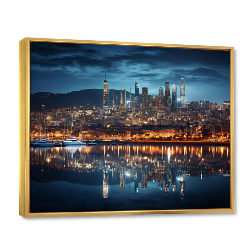 «Barcelona Beautiful Cityscape III» - reproduction, Cadre flottant doré, H 16 po x l 32 po x P 1 po