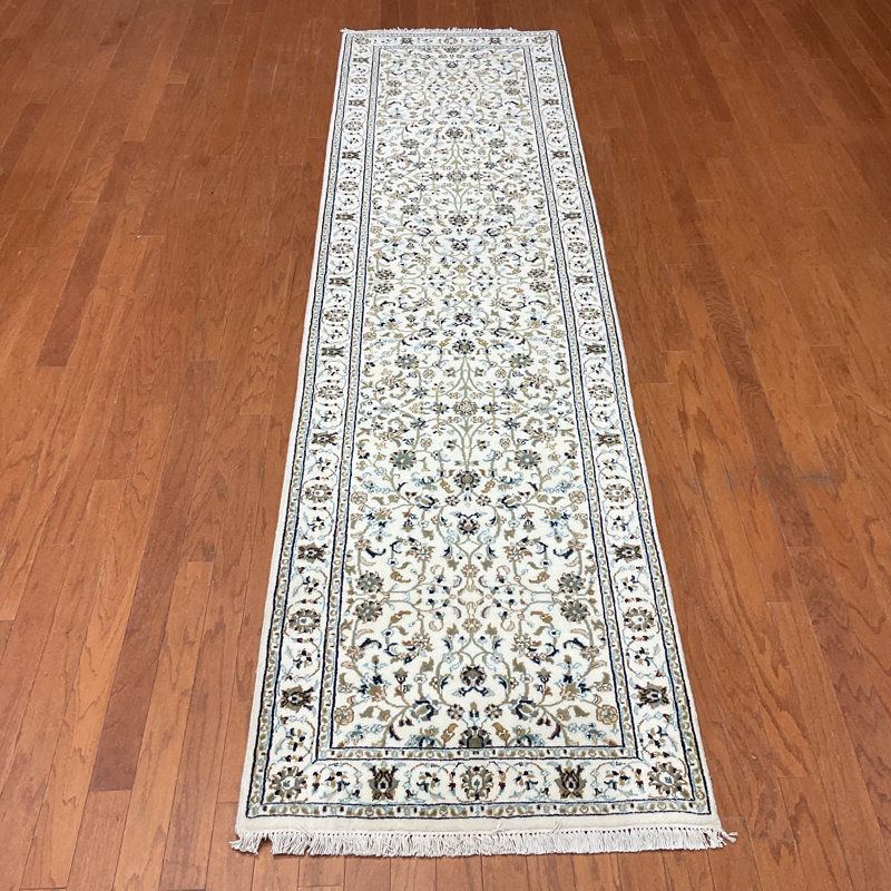  Handmade Nain Wool Runner