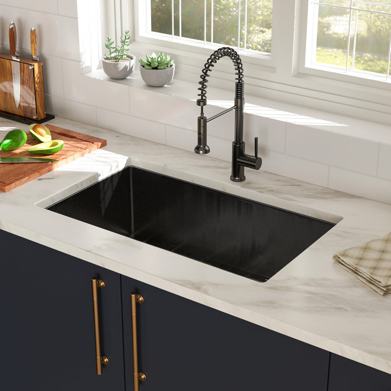 Évier de cuisine en acier inoxydable 33 po x 19 po x 10 po - acier inoxydable T304 de calibre 16 avec ensemble de drain noir