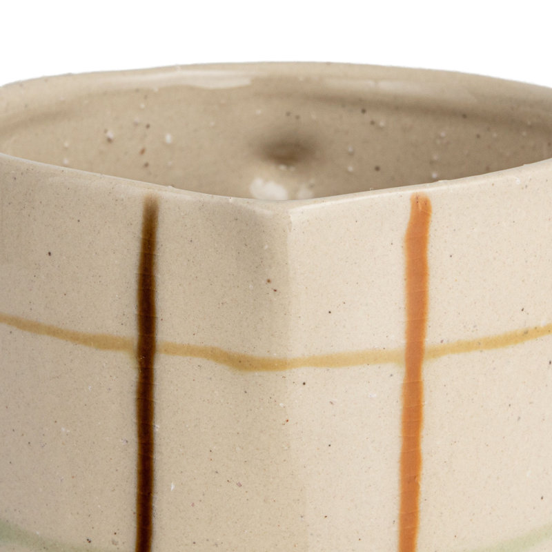32 Oz. Stoneware Pitcher With Checkered Pattern