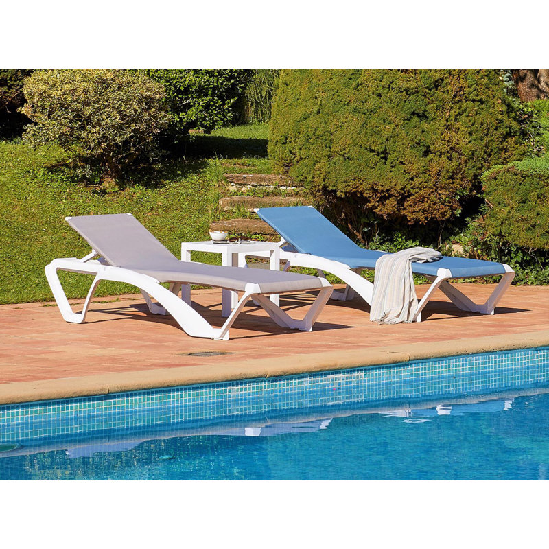 Marina Club Sunlounger, White, Blue