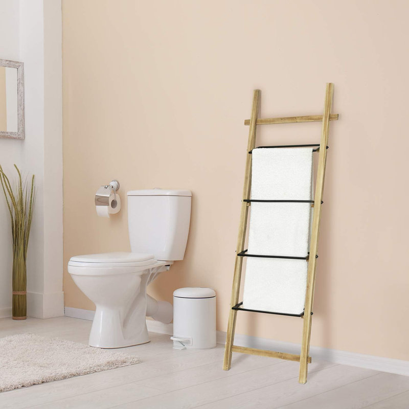4.5 Ft Towel Blanket Ladder Rack