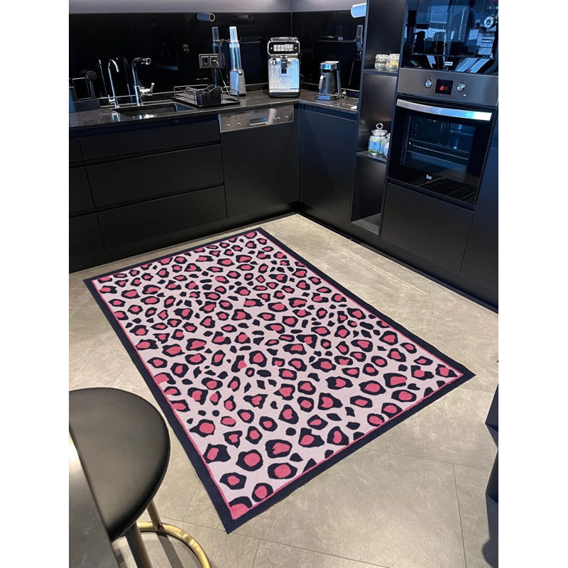 Tapis tissé à motif léopard rose, Rectangle 4 pi 7,12 po x 6 pi 6,74 po