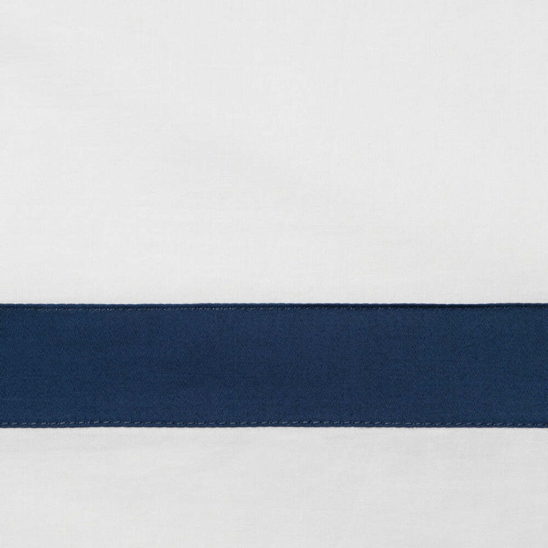 Estate Shower Curtain, White/Navy