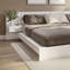 Chambre à coucher moderne Kaphan - Lit plateforme avec tête de lit et tables de chevet (2) - Assemblage facile, aucun sommier requis-37111036-60439310