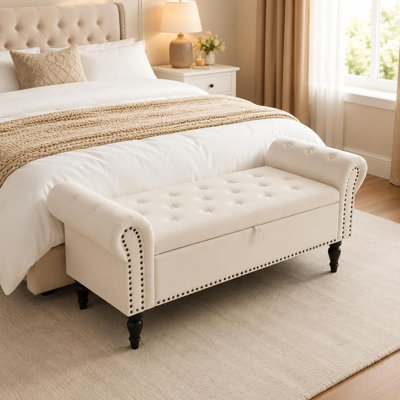 133cm Wide Velvet Standard Ottoman