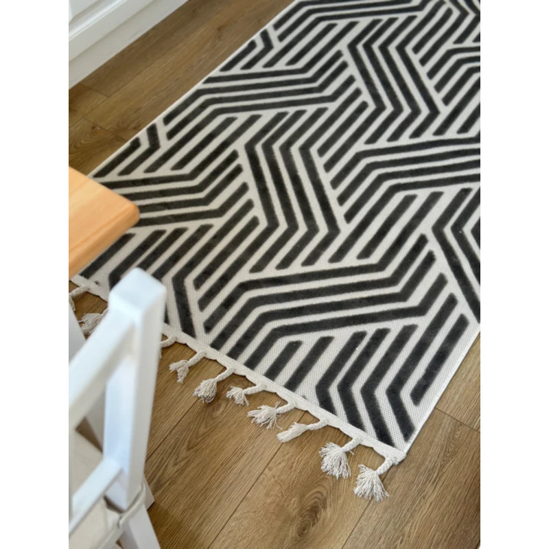 Tapis Stig, Rectangle 3 pi 7 po x 10 pi 5 po
