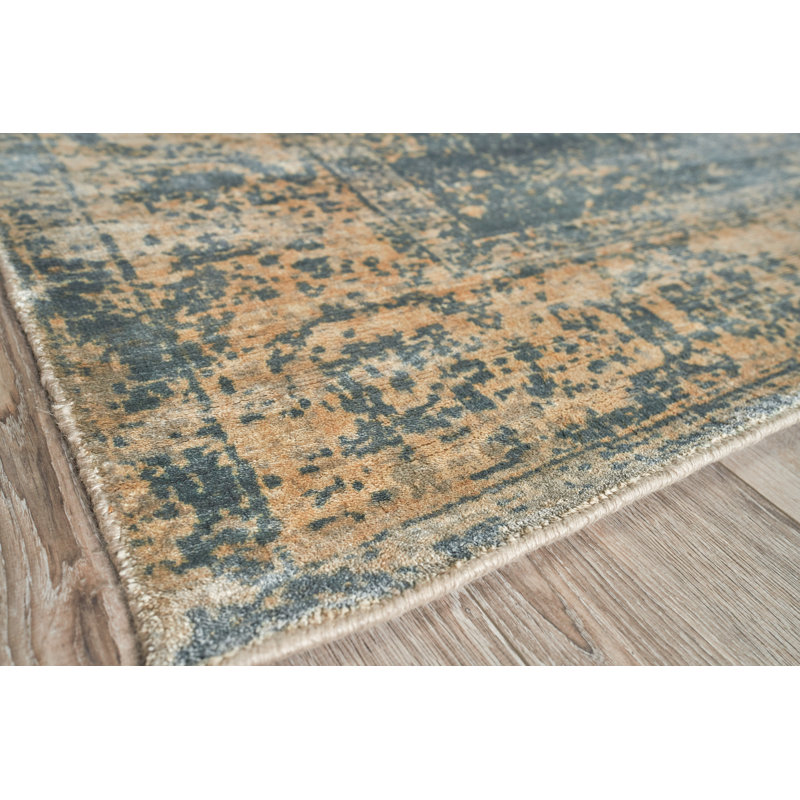 Cassina Oriental Area Rug in Silver, Rectangle 8' x 10'