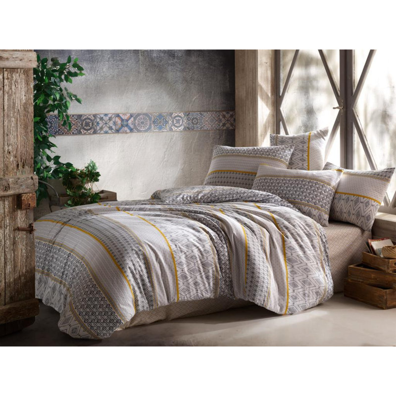Premium Ranforce Super King Quilt Cover Set, 100% Cotton, 102.4 x 86.6 inches | Includes 2 Pillowcases (23.6 x 23.6 inches) | Machine Washable, 140 Thread Count, Elegant White, Yellow & Black Design, Button Closure
