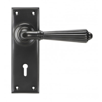 Hinton Lock Door Handle Kit