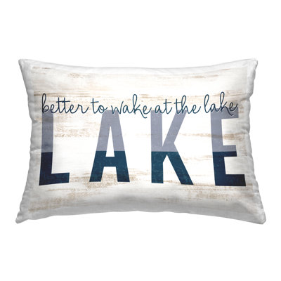 Coussin Wake at Lake