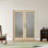 Intérieur de la porte de garde-robe moderne en bois massif en verre givré avec portes et garde-robe réglables