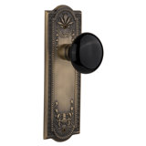 Meadows Plate with Black Porcelain Door Knob