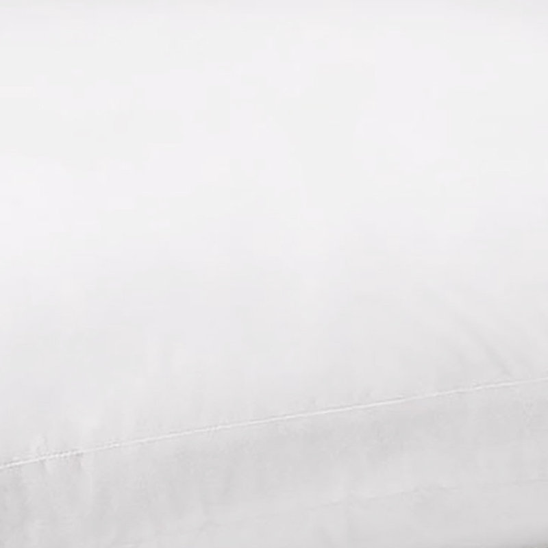Oreiller standard Swan, 20 x 28, duvet synthétique, hypoallergénique et lavable