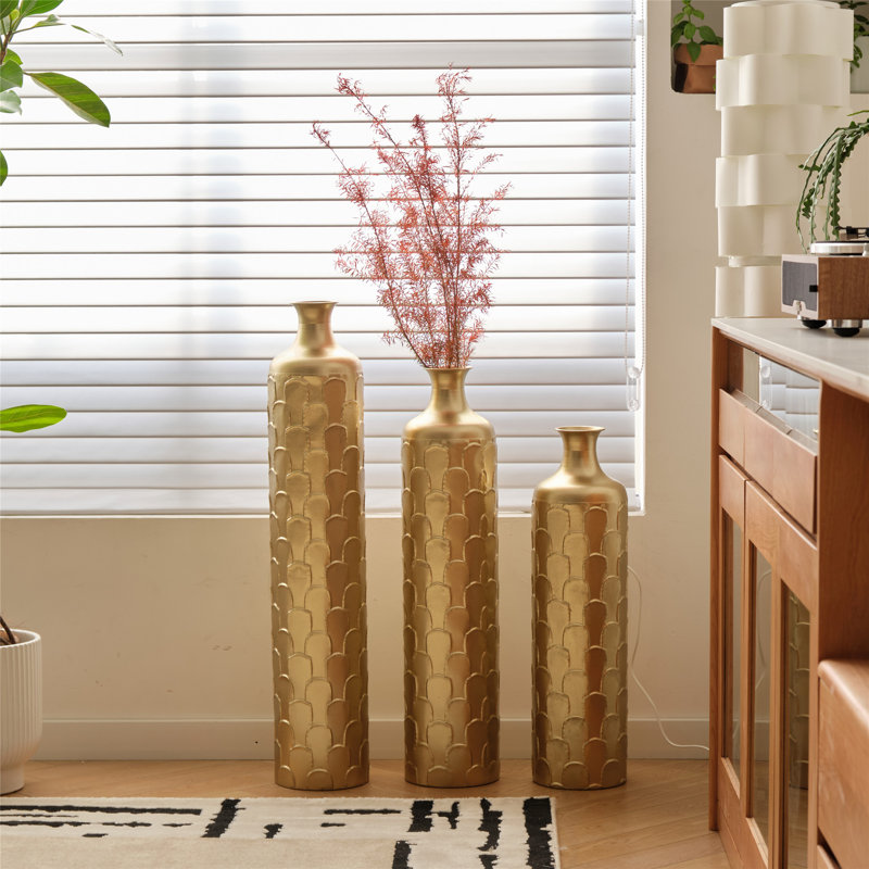 Elegant White Metal Vases Set of 3, Durable and Stylish Home Decor with Textured Finish and Various Heights