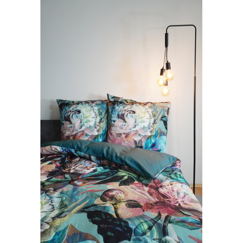 Lech Duvet Cover Set with Pillow Shams Included