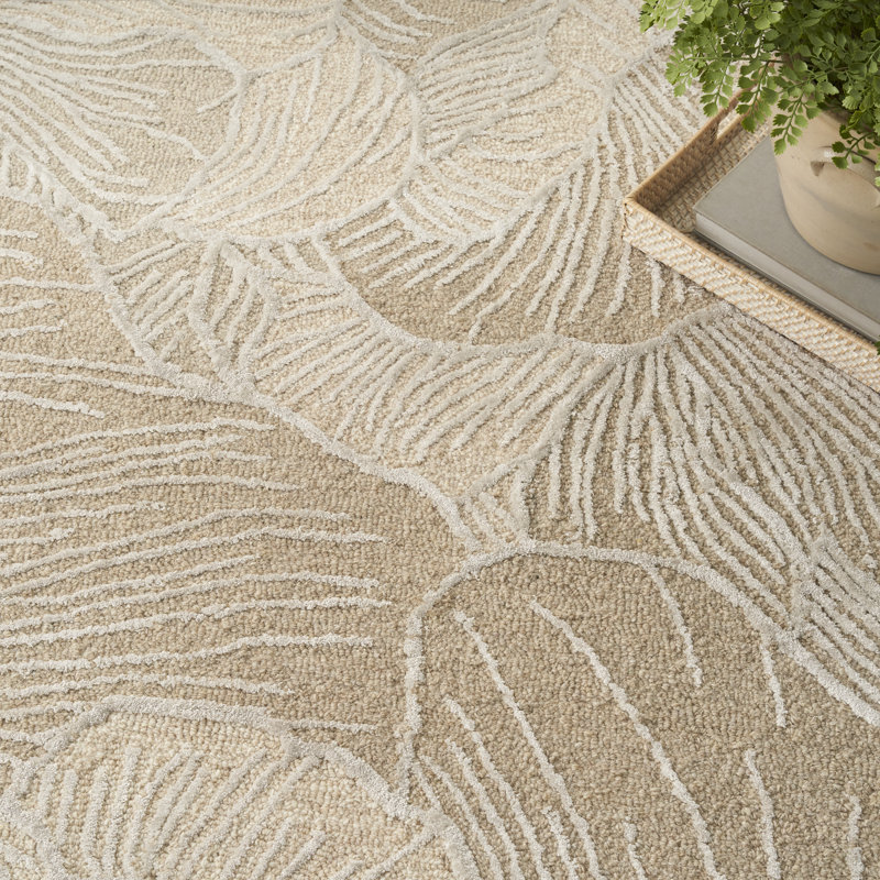 Derena Floral Handmade Area Rug, Rectangle 259 x 351 cm