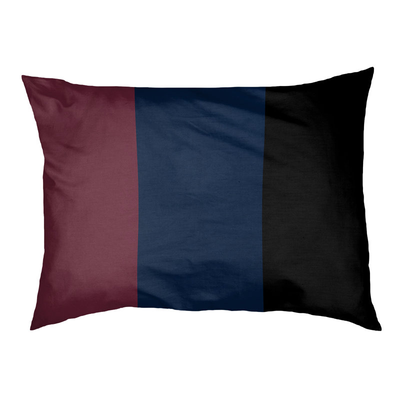 Coussin Cleveland, Moyen (l 28 po x P 18 po x H 9,5 po), Vin / bleu marine / noir