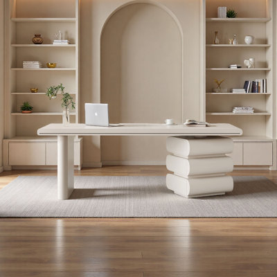 Bureau moderne crème avec travail spacieux