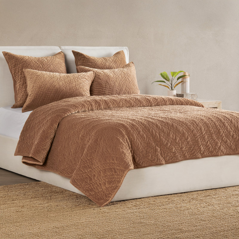 Elms Quilted Blanket, Brown, Queen
