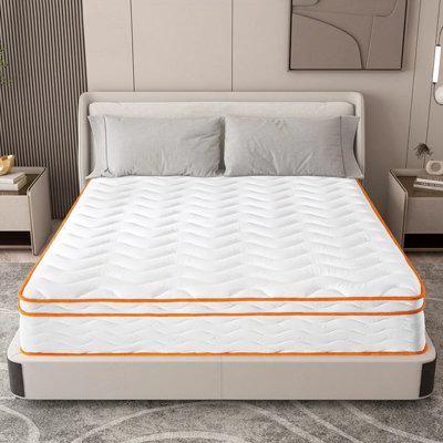 Matelas hybride moyen en mousse viscoélastique imprégnée de gel dans une boîte