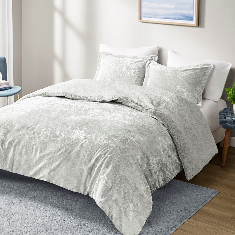 Twin/twin Xl Comforter With Grey Crushed Velvet And Soft Cozy For Reverse