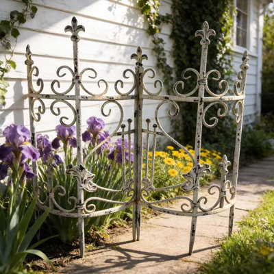 Clôture de jardin en fer forgé, panneaux décoratifs vintage de 70 cm de profondeur pour la protection des plantes et du jardin, avec treillis pour plantes grimpantes, 16,7 cm de large et 79 cm de haut, style rustique.