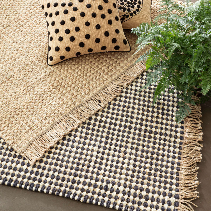 Kuba Black Handwoven Jute Rug, Rectangle 2' x 3'