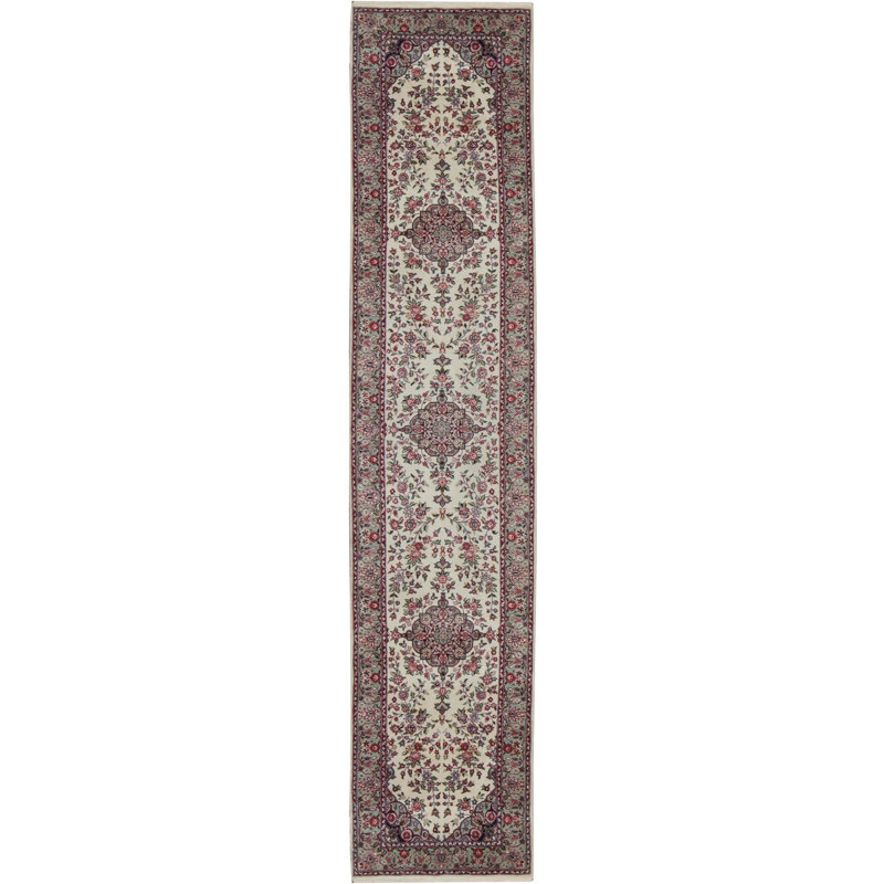 Wool Oriental Area Rug in Ivory/Light Green