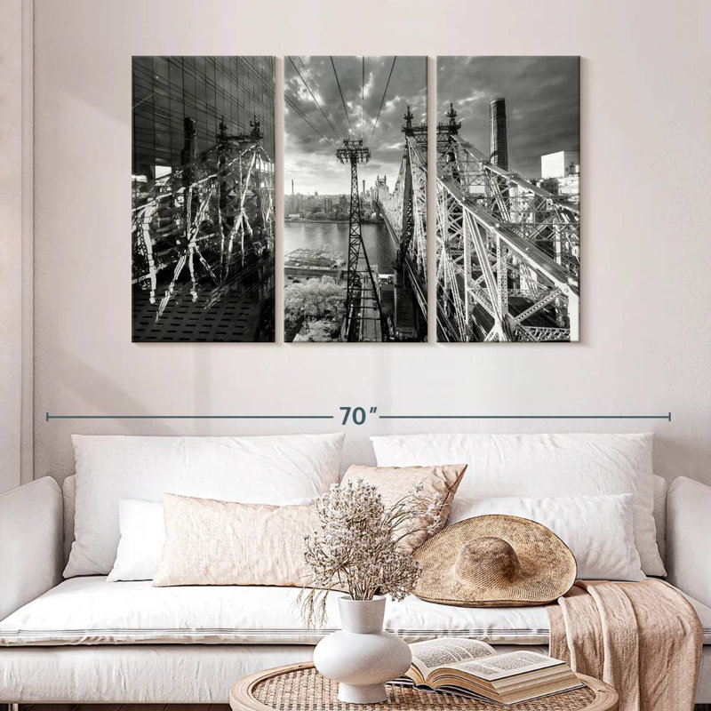 Rorry Silent Cityscape, 32" H x 50" W