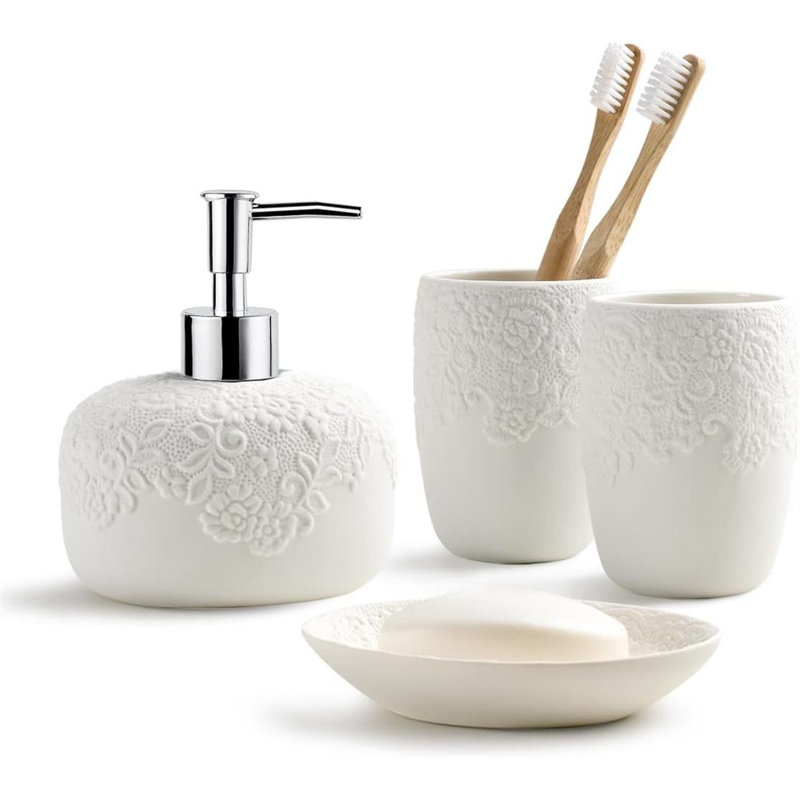 Bathroom accessory set