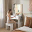 Bureau de coiffeuse moderne-112523670