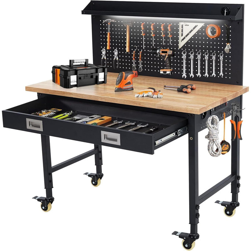 Établi 48 po robuste, poste de travail à hauteur réglable avec rangement de tiroir, plaque arrière, capacité de charge de 2 000 lb, table de travail en bois d'hévéa polyvalente avec prises de courant, crochets, rangement pour garage