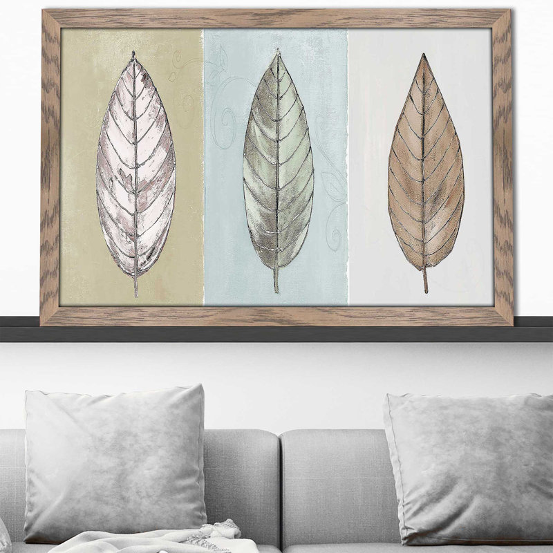 «Neutral New Leaf Trio» par Patricia Pinto - impression, H 33,5 po x l 49,5 po x P 1 po, Cadre taupe délavé