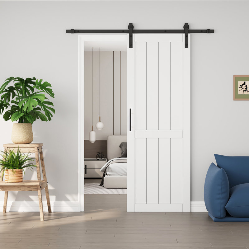 Porte de grange coulissante de 84 po en bois manufacturé à surface blanche avec garde-robe d'intérieur et trousse de quincaillerie (poignée double face incluse)