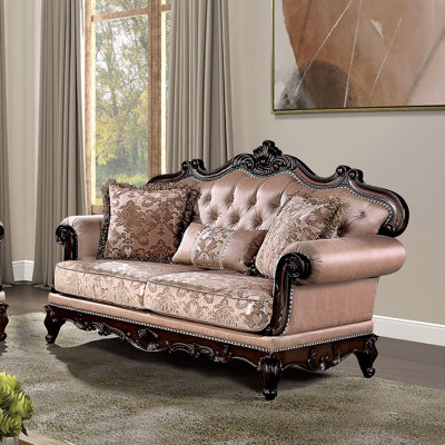 Glyndon 69.5'' Upholstered Loveseat