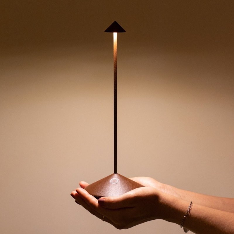 Pina Pro Table Lamp, Rust