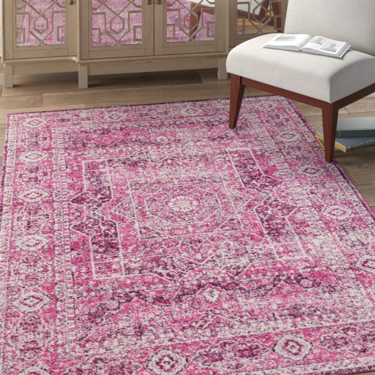 Tapis rose à motif géométrique Dietz