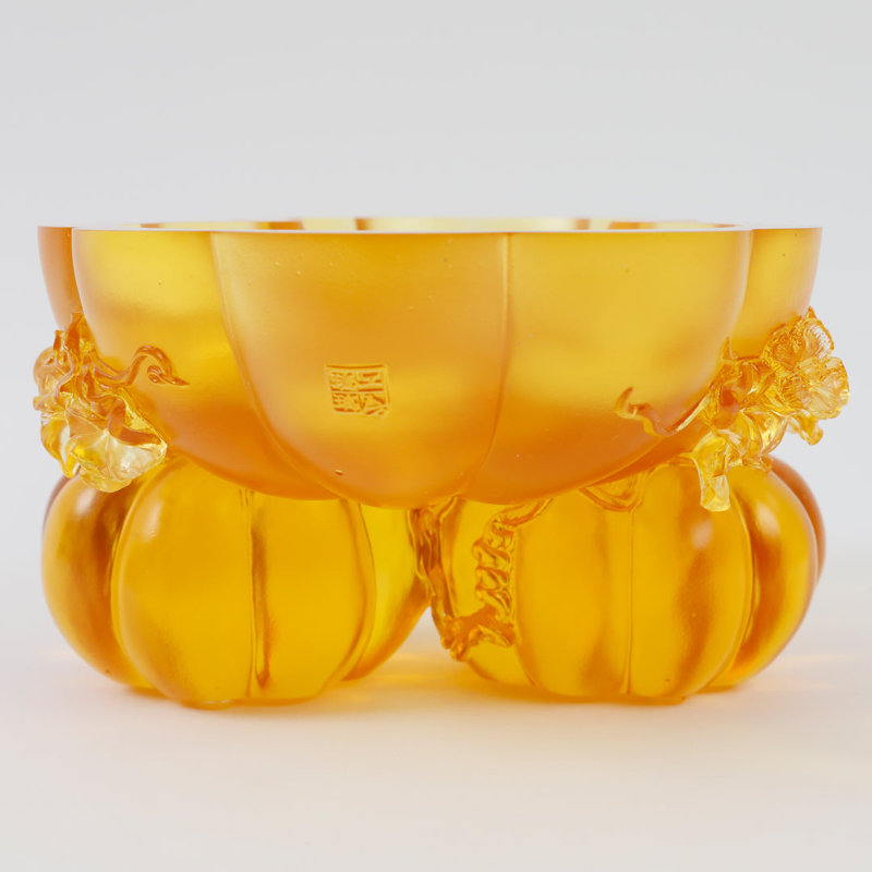Sculpture en forme de courge en cristal