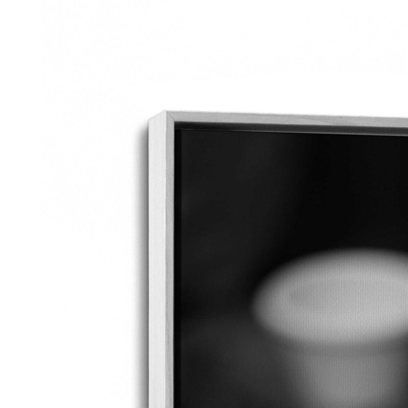 Espresso Break en noir et blanc, H 30,75 po x l 20,75 po, Impression encadrée sans passe-partout, Érable américain