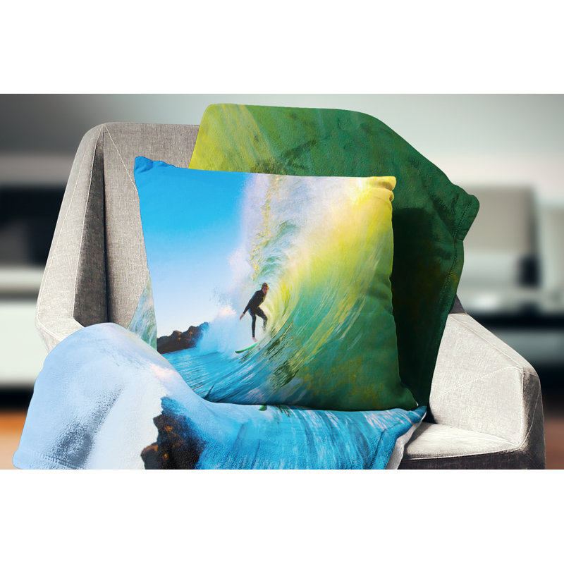 Coussin Surfer Beating Green Waves - Sea & Shore, 16 po x 1 po, Coussin décoratif