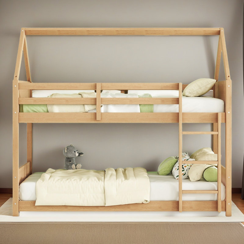 Lit superposé simple au-dessus d'une chambre simple avec tête de lit, pied de lit et garde-corps, échelle, lit superposé en bois d'hévéa avec garde-corps de sécurité